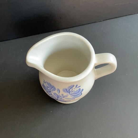Vintage Pfaltzgraff Stoneware Creamer Collectibles Dinnerware - Picture 3 of 4